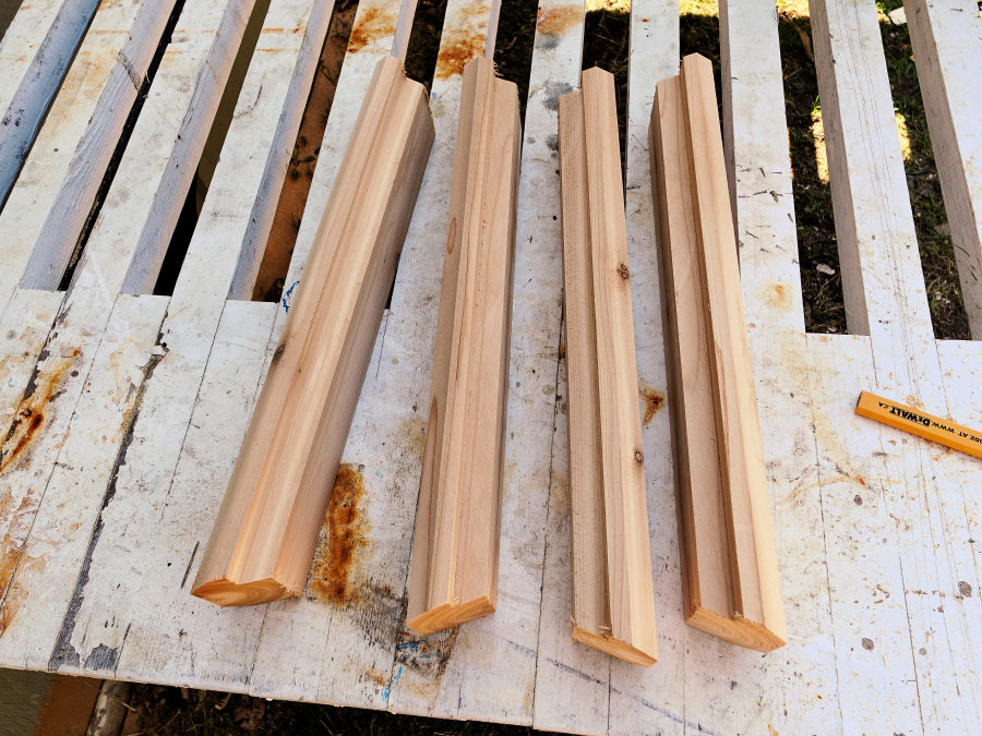how to make a wooden patio table